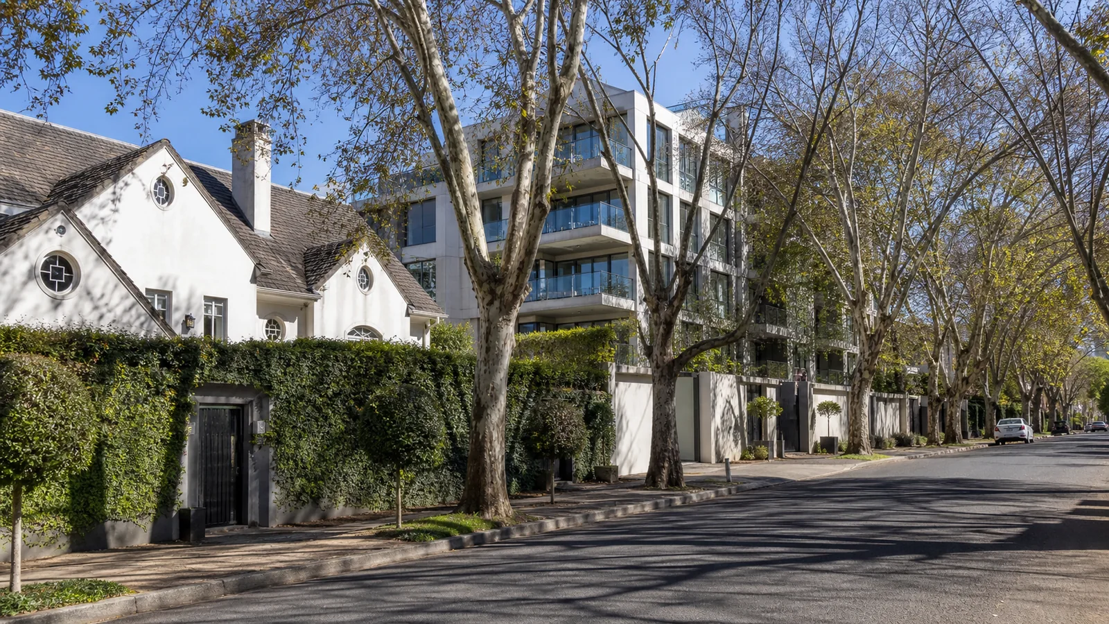 Editorial view of compact premium residential property context in Dunkeld West